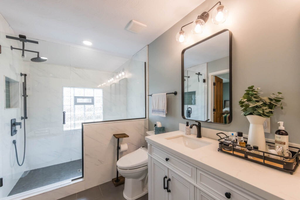 Columbus Bathroom remodel with walk-in shower and knee high wall